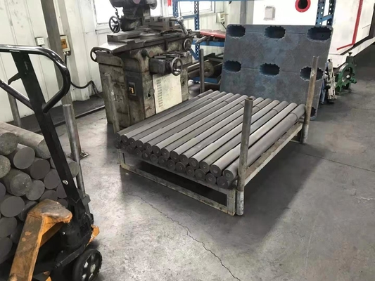 1.75 Rotore di grafite isostatica di densità per grafite in fiocco di alluminio di grado industriale