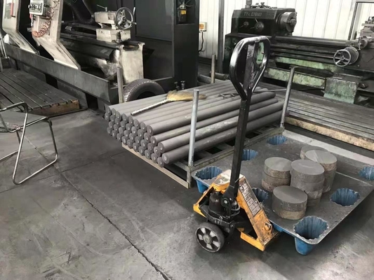 1.75 Rotore di grafite isostatica di densità per grafite in fiocco di alluminio di grado industriale