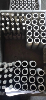 Grafite modellata per la fabbricazione professionale di fusioni in ottone/rame