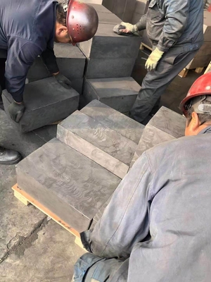 135 MPa resistenza alla compressione canna di grafite per prodotto a grana media