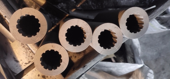 10,85 g/cm3 di grafite esagonale di ingranaggio rotondo rivestito all'interno per ottoni di colata continua a carbonio