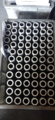 Stampi di grafite per la fusione del rame 1.85 densità di massa 100% composizione di carbonio