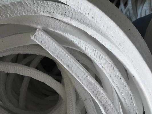 Imballaggio PTFE in grafite nera ad alta resistenza con specifiche standard