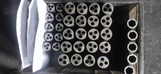 Personalizzazione Molde di grafite rivestita all'interno molto liscia per la fusione di ottone professionale
