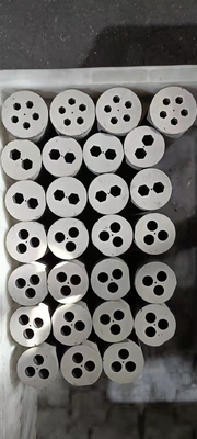 Personalizzazione di stampi di grafite rotondo quadrato ed esagonale per la fusione industriale