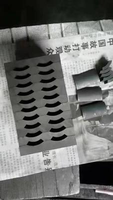 1.85 Densità di massa Alumina ceramica porcellana argilla Barca crogiolo con grafite a fiocco