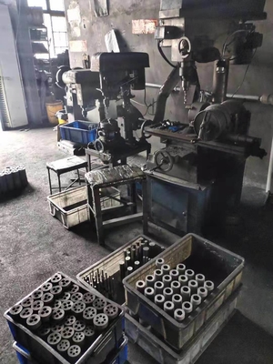 GM-36 Stampo a grafite per fusione continua di ottone di rame USD Opzione supportata dal pagamento