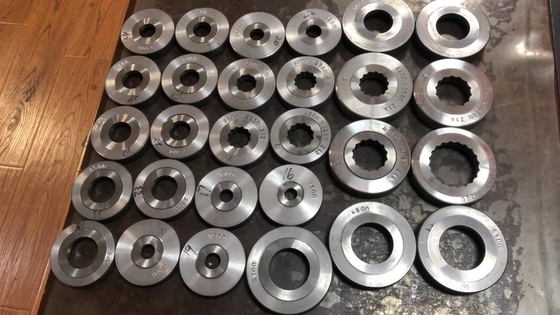 Matrice di carburo di tungsteno ad alta durezza per la deposizione di metallo in bianco