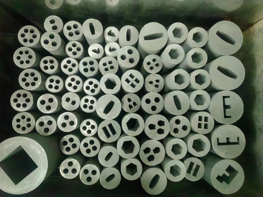 DC-1.85 Stampo di grafite di grado industriale per la fusione di ottone da parte di professionisti