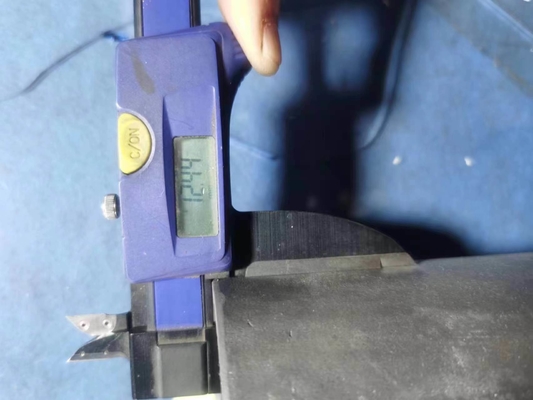 8 12,5 16 20 mm Matrice di grafite per la fusione continua verso l'alto del rame secondo il vostro disegno DC-1.85