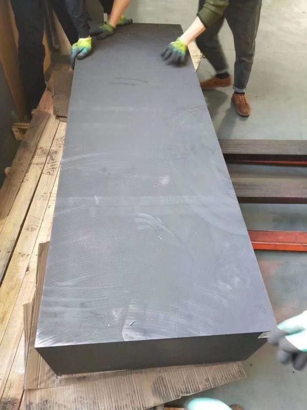 Grandi blocchi di grafite lavorati al 100% al carbonio 1.75 g/cm3 Morfologia cristallina Grafite a fiocco