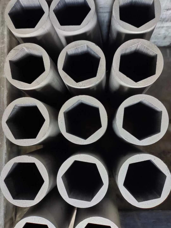 Densità e rivestimento interno nero liscio Densità 1,85 g Grafite per fusione di ottone